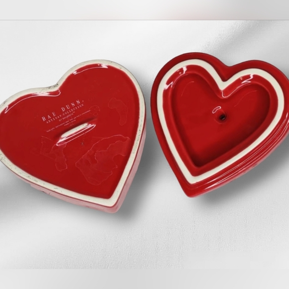NEW Rae Dunn covered heart shaped LOVE trinket/jewelry box or candy dish - Picture 5 of 6